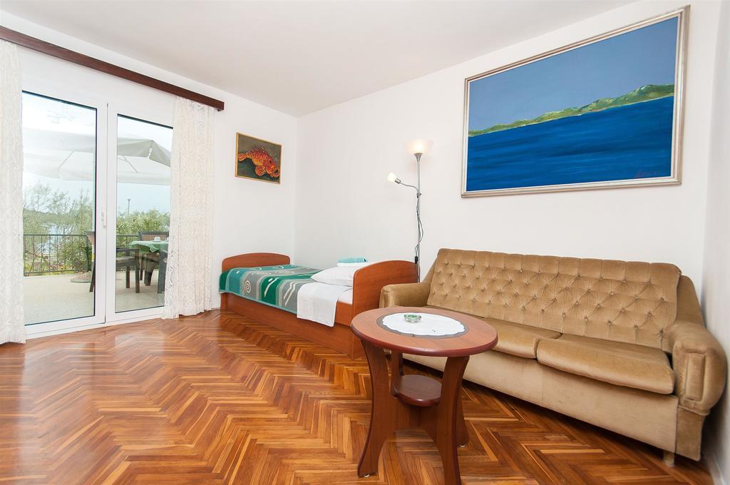 Apartments Milka Βόντιτσε Εξωτερικό φωτογραφία